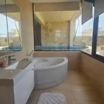 Lunzjata Mansions Penthouse *