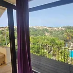 Lunzjata Mansions Penthouse Apartament