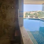 Lunzjata Mansions Penthouse
