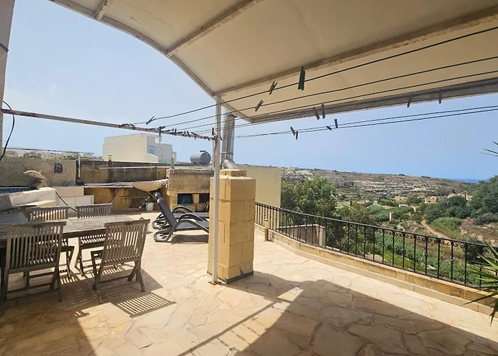 Διαμέρισμα Lunzjata Mansions Penthouse